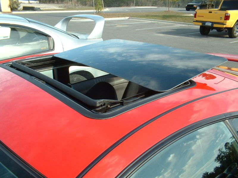 Glass sunroof Toyota