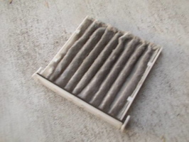 cabin-air-filter-replace-013