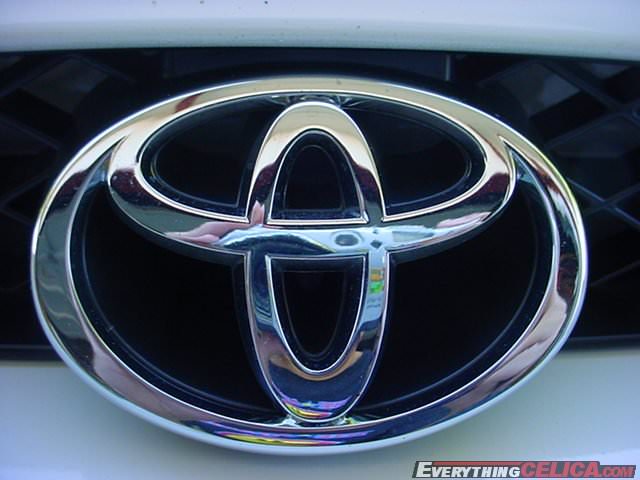 ToyotaEmblem.jpg